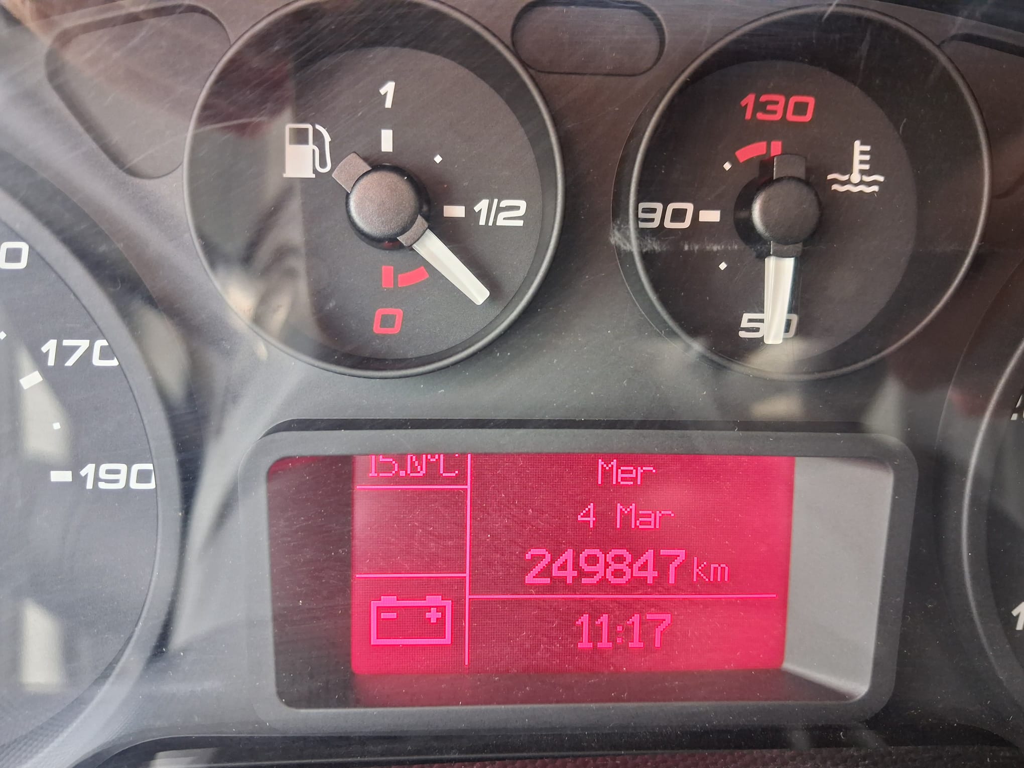 Iveco Daily 35c15 CASSONE FISSO PARI AL NUOVO - immagine 11