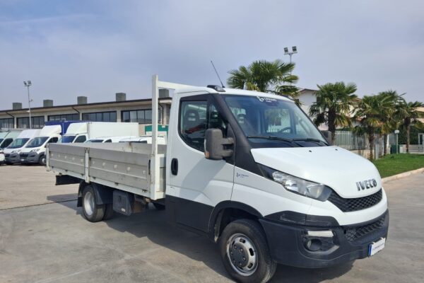 Iveco Daily 35c15 CASSONE FISSO PARI AL NUOVO - immagine 5
