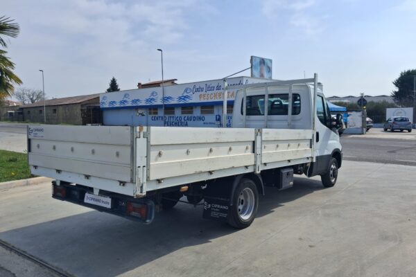 Iveco Daily 35c15 CASSONE FISSO PARI AL NUOVO - immagine 7