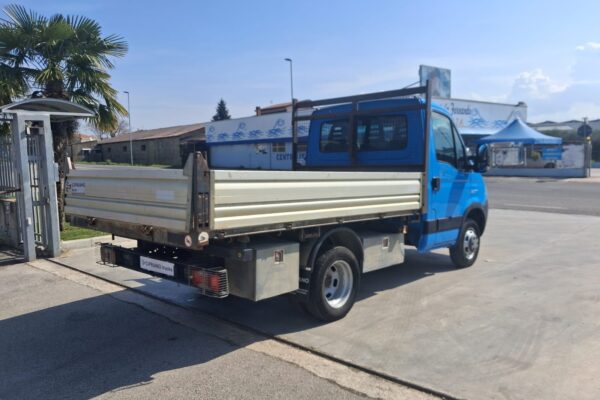 Iveco Daily RIBALTABILE TRILATERALE - immagine 12