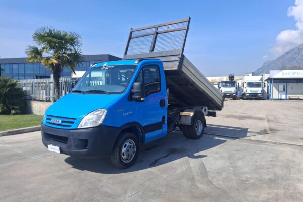 Iveco Daily RIBALTABILE TRILATERALE - immagine 7