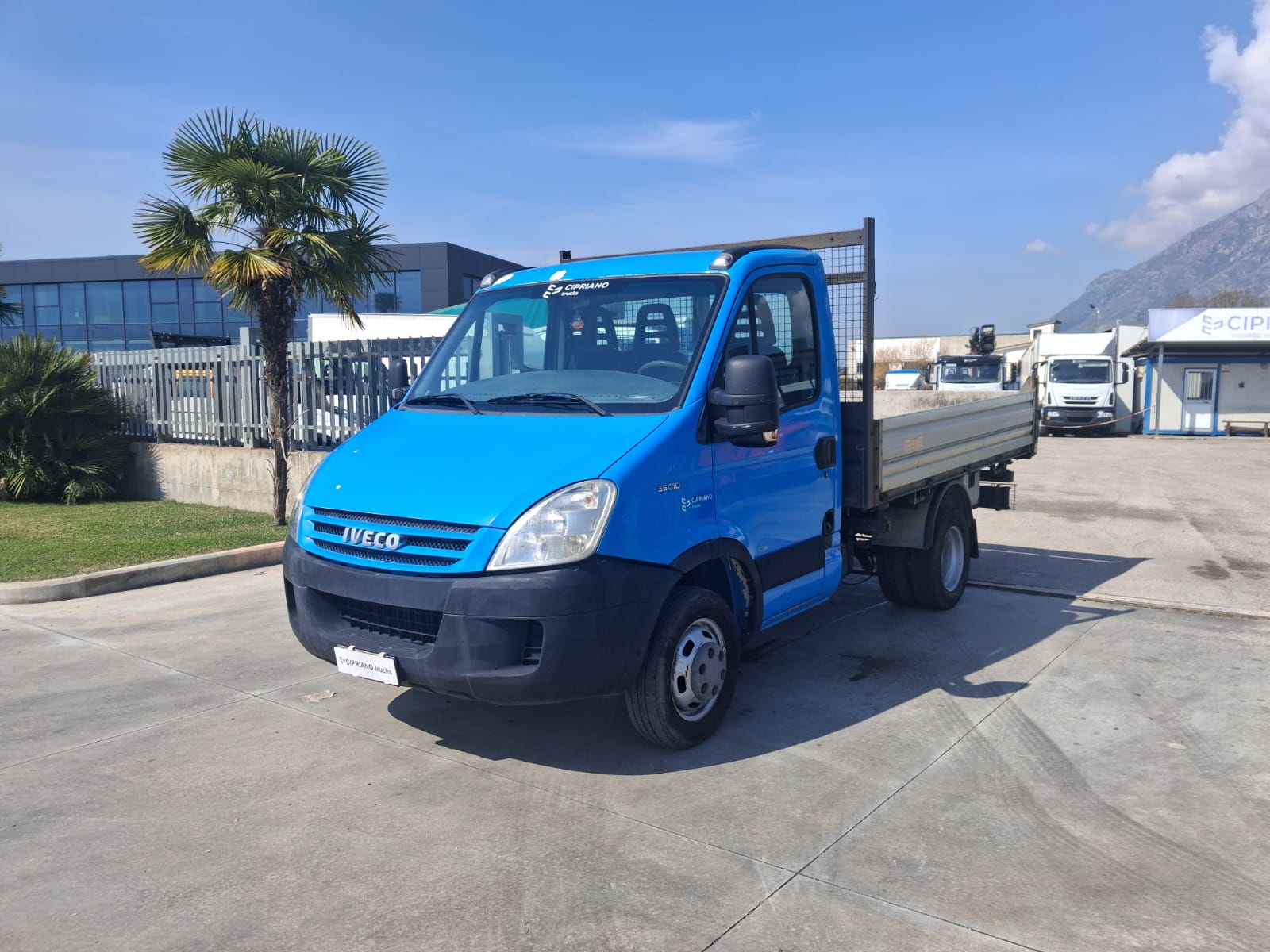 Iveco Daily RIBALTABILE TRILATERALE - immagine 10
