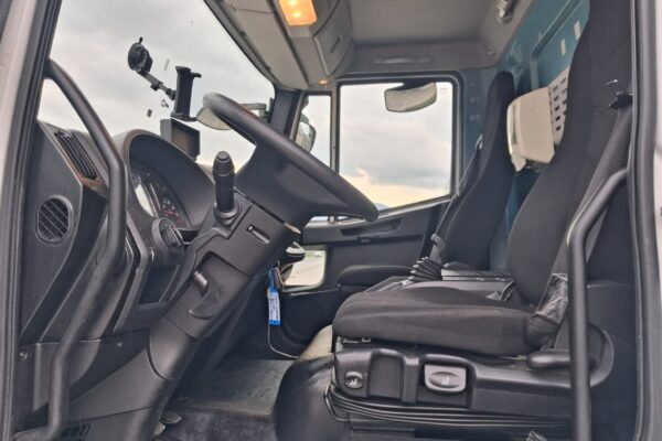 Iveco Eurocargo 160e22 Furgonato con Sponda - immagine 5