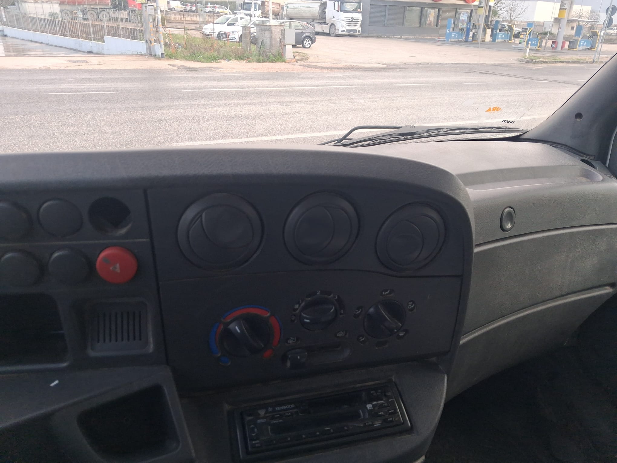 Iveco Daily 35c13 RIBALTABILE PASSO 3000 - immagine 14