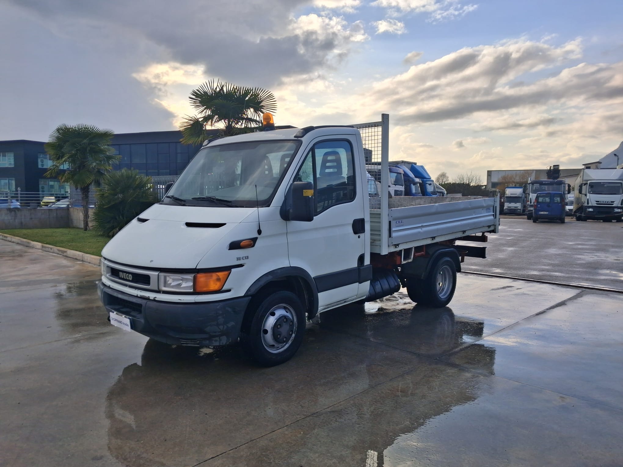 Iveco Daily 35c13 RIBALTABILE PASSO 3000 - immagine 5