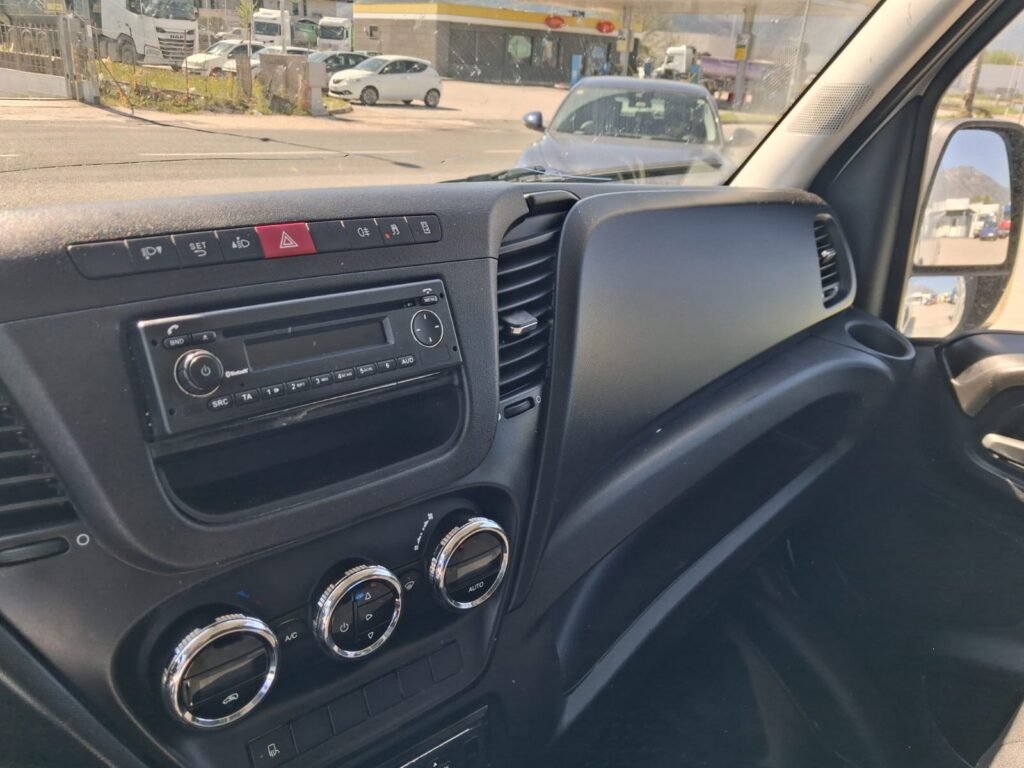 Iveco Daily 35c17 Furgonato MAXI