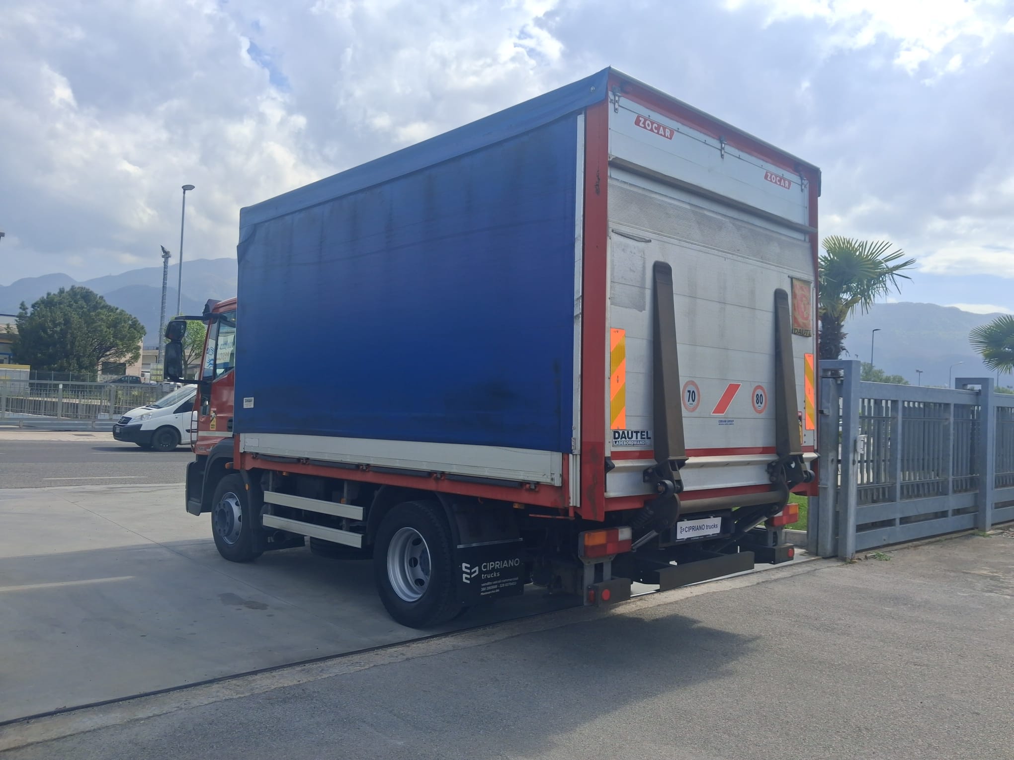 Iveco Eurocargo 140e22 CENTINATO CON SPONDA PASSO 3105 - immagine 8
