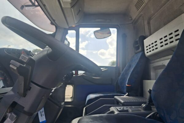 Iveco Eurocargo 140e22 CENTINATO CON SPONDA PASSO 3105 - immagine 9