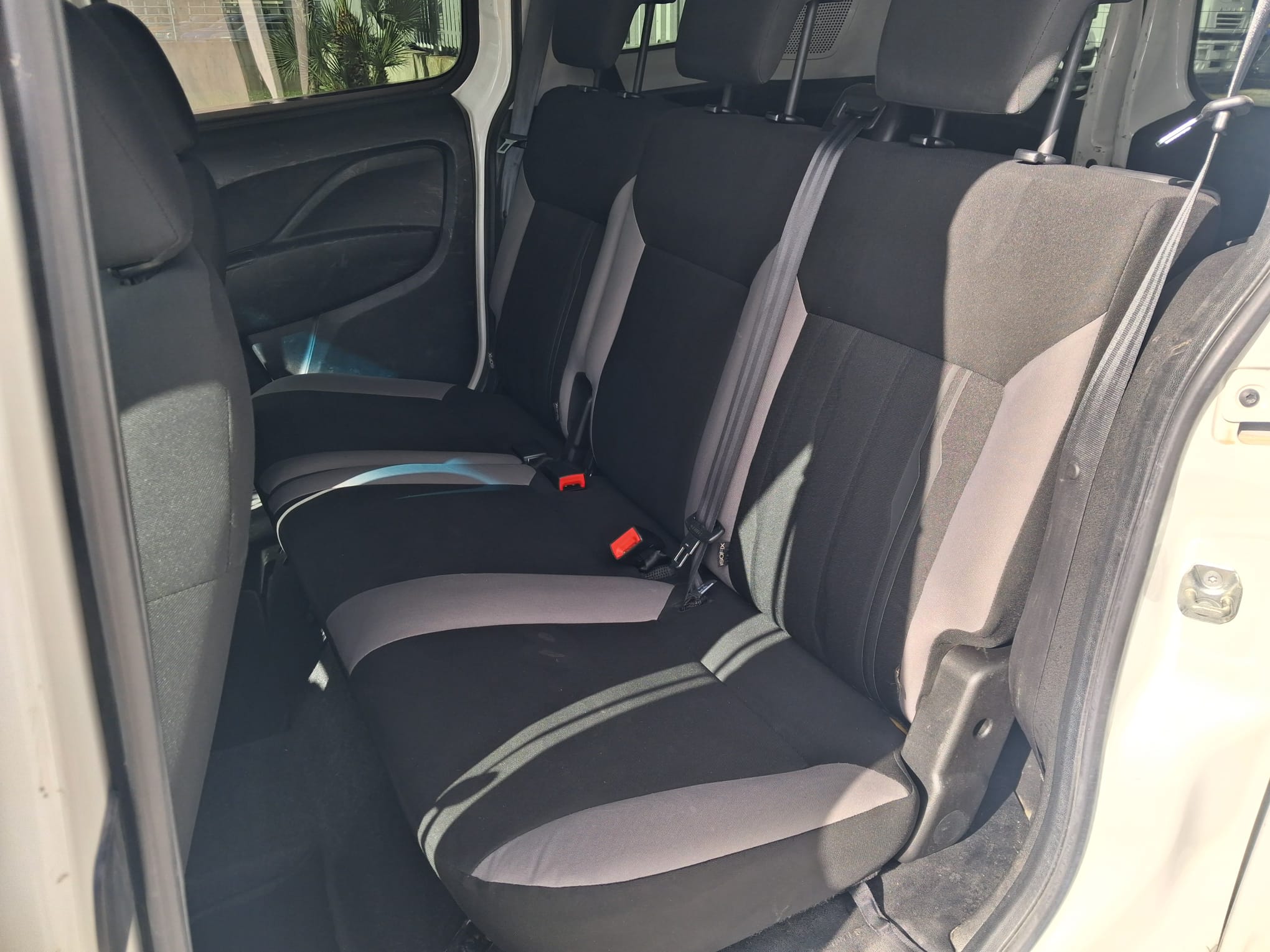 Fiat Doblò Autocarro 5 POSTI - immagine 8