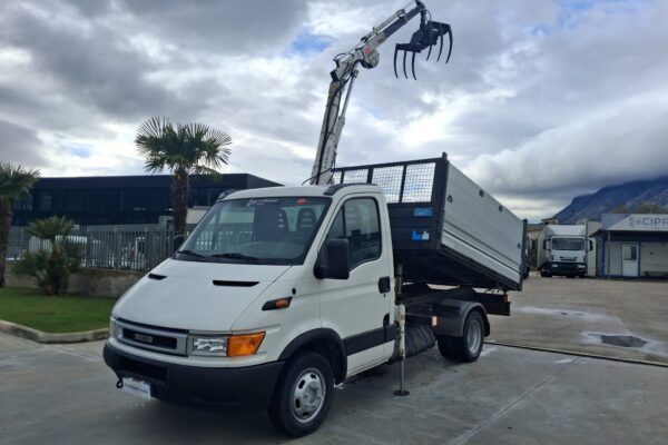 Iveco Daily 35c13 RIBALTABILE E GRU CARICATRICE - immagine 6