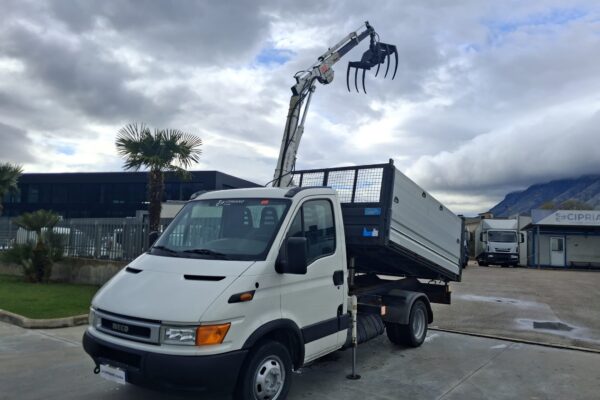 Iveco Daily 35c13 RIBALTABILE E GRU CARICATRICE - immagine 7