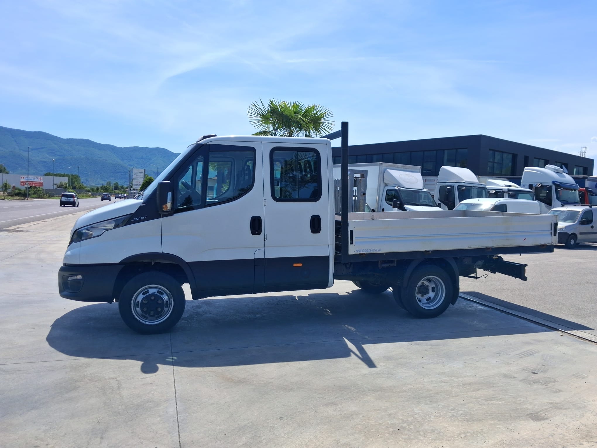 Iveco Daily DOPPIA CABINA CASSONE FISSO KM: 73.794 - immagine 4