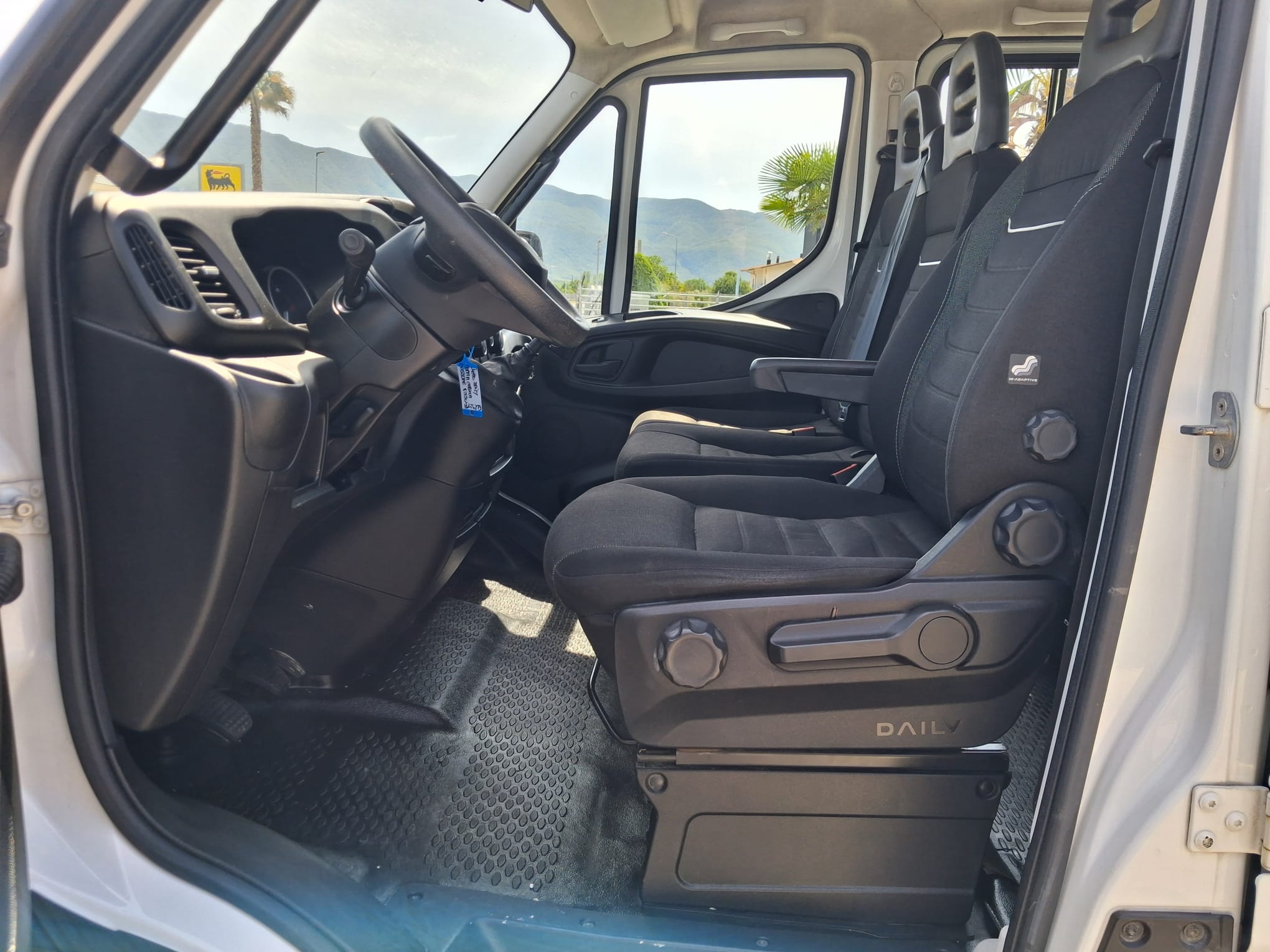 Iveco Daily DOPPIA CABINA CASSONE FISSO KM: 73.794 - immagine 10