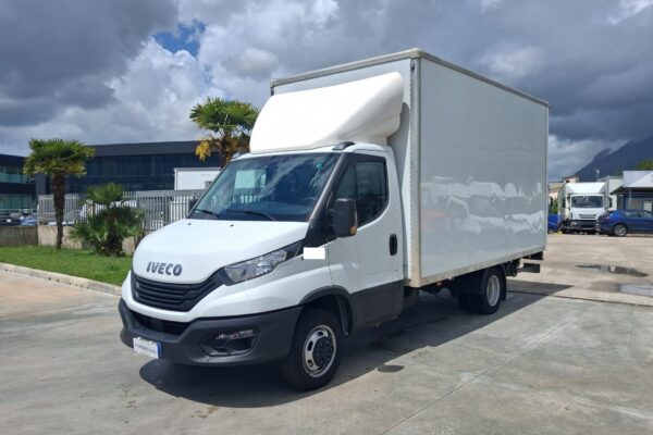 Iveco Daily Furgonato con Sponda KM: 93.254 - immagine 3