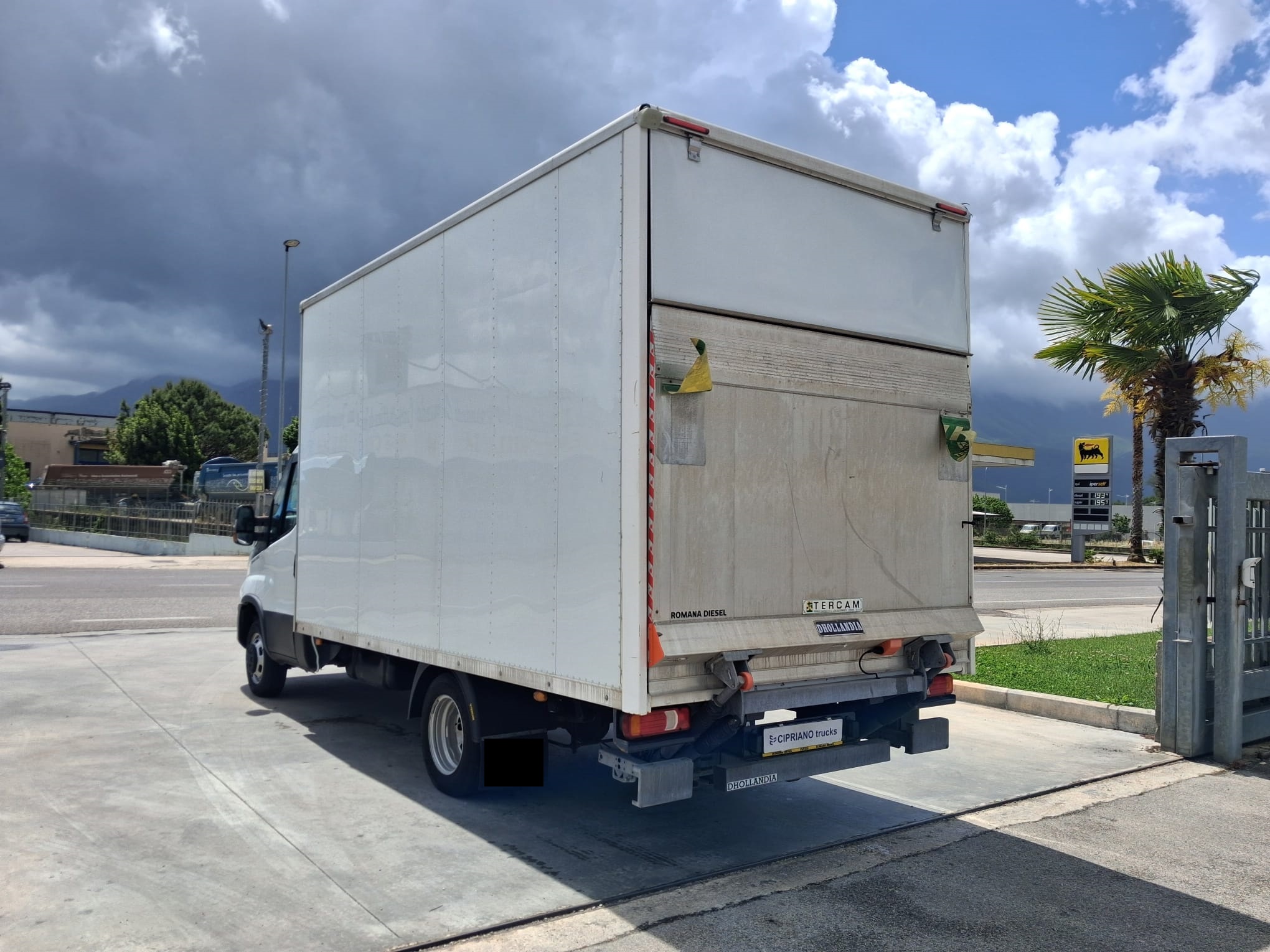 Iveco Daily Furgonato con Sponda KM: 93.254 - immagine 5