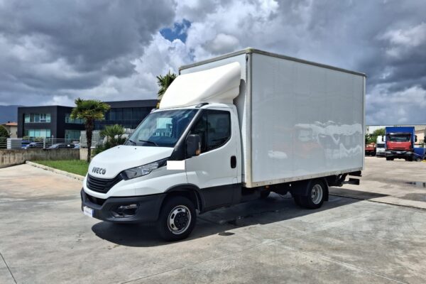 Iveco Daily Furgonato con Sponda KM: 93.254 - immagine 6