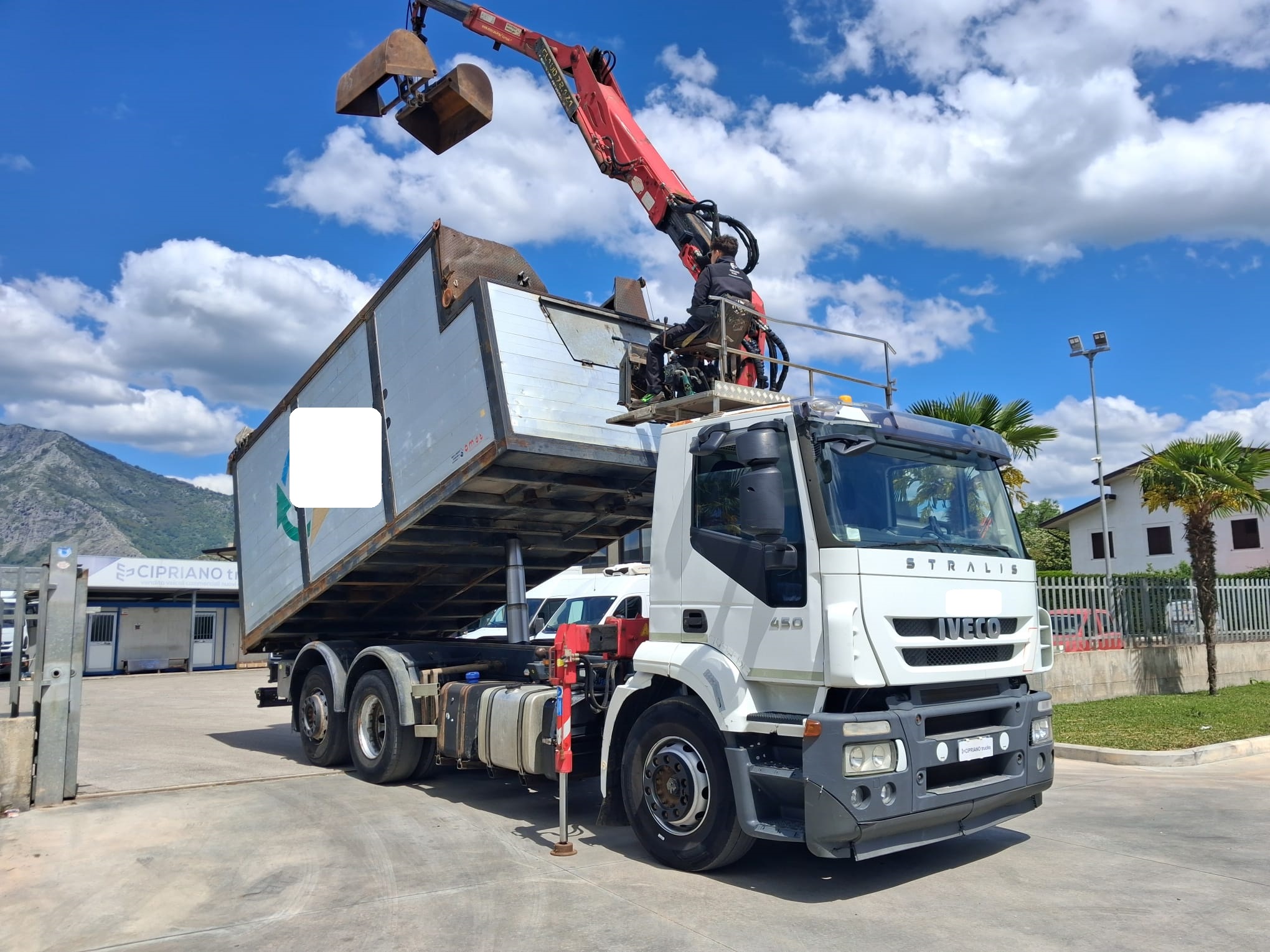 Iveco Stralis 450 CARICATORE MEC E RIBALTABILE - immagine 16