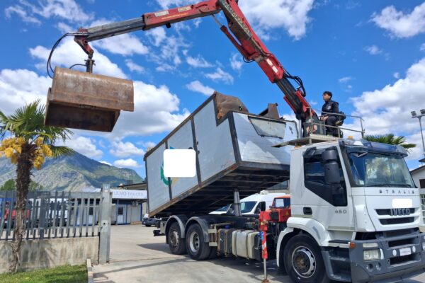 Iveco Stralis 450 CARICATORE MEC E RIBALTABILE - immagine 19