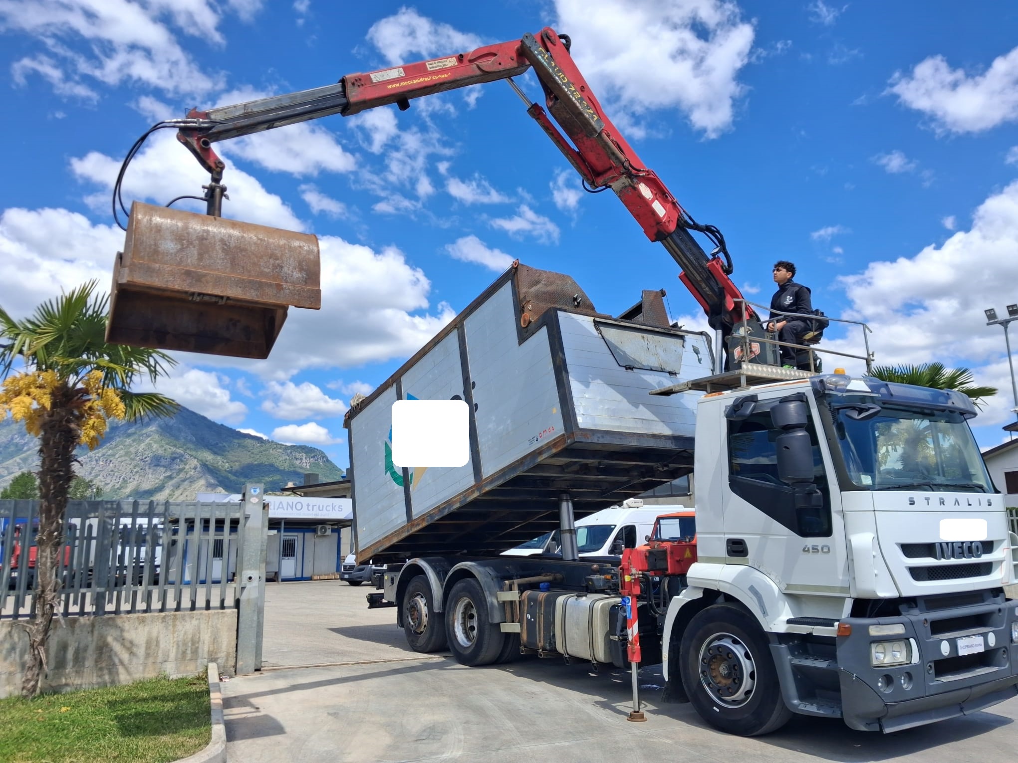 Iveco Stralis 450 CARICATORE MEC E RIBALTABILE - immagine 19