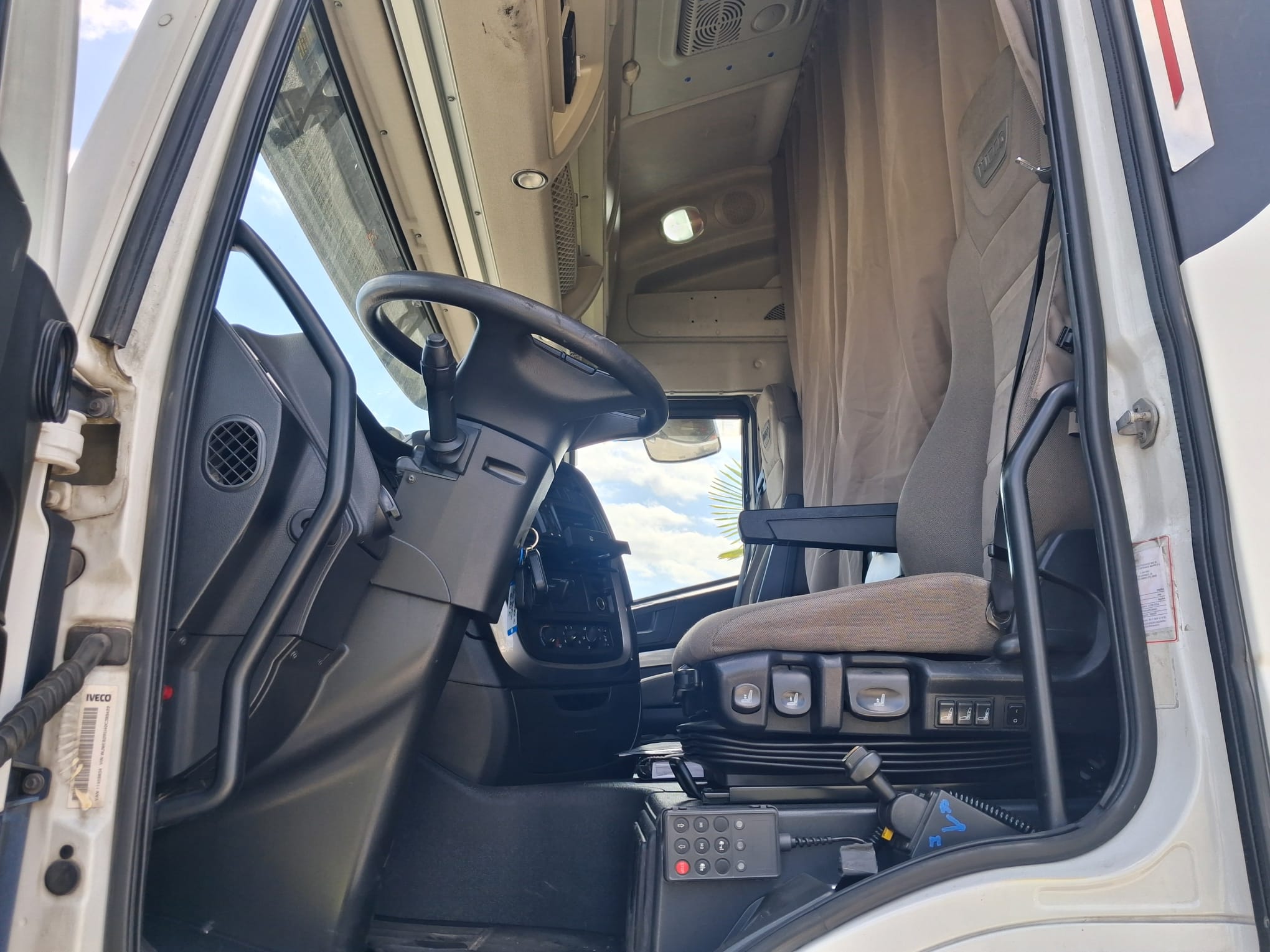 Iveco Stralis 510 XP TELAIO PASSO 4200 - immagine 8