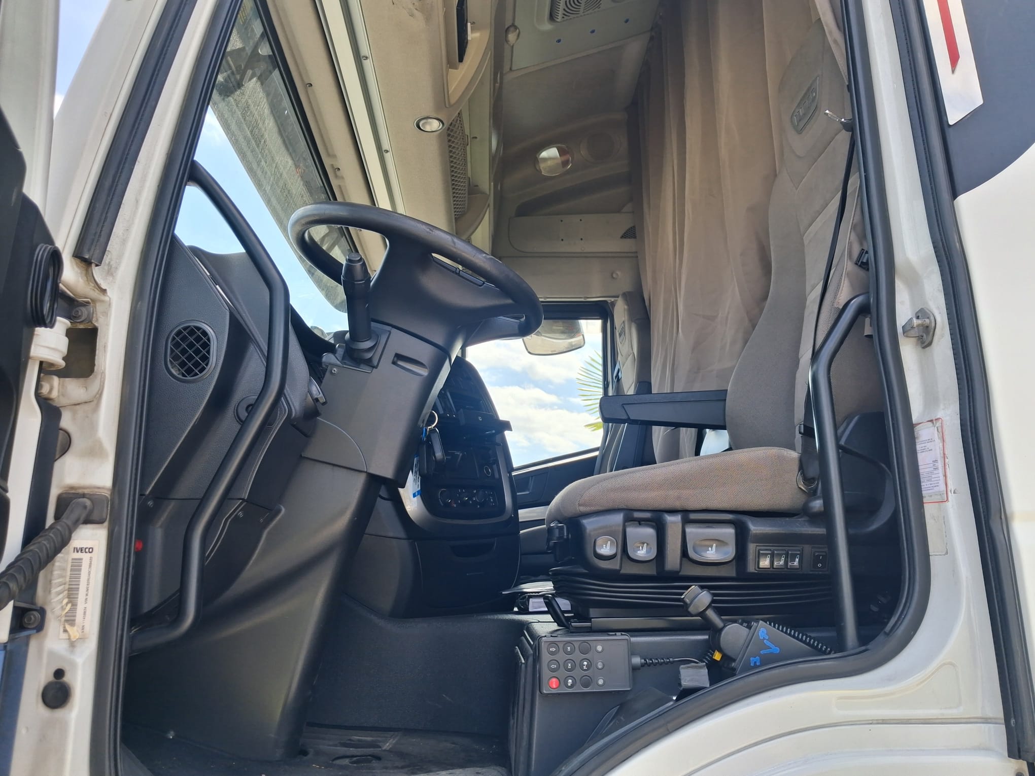 Iveco Stralis 510 XP TELAIO PASSO 4200 - immagine 9