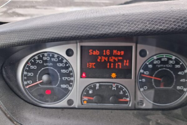 Iveco Daily 35s12 KM: 234.124 - immagine 9