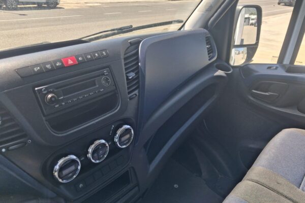 Iveco Daily 35c14 CASSONATO - immagine 12