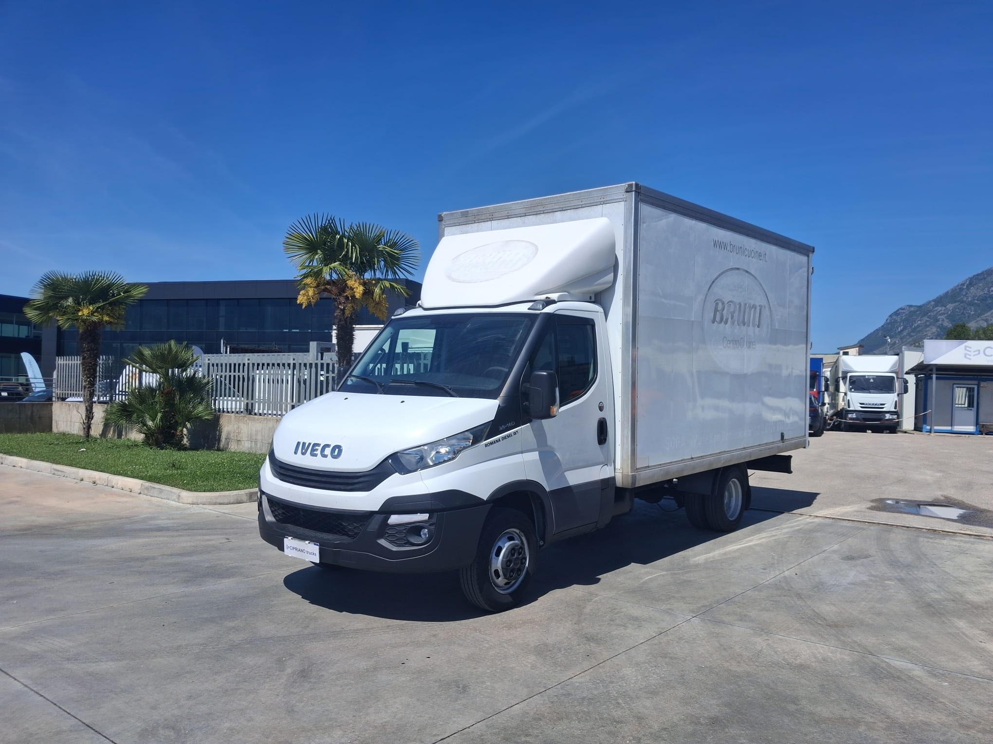 Iveco Daily 35c14 CASSONATO - immagine 5