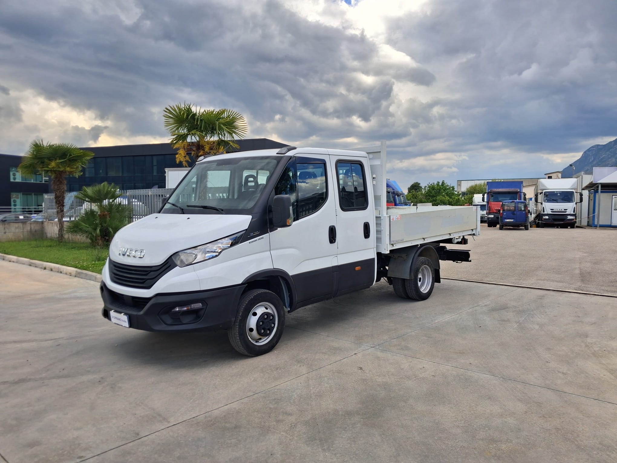 Iveco Daily Doppia Cabina Ribaltabile ANNO 2023 - immagine 15