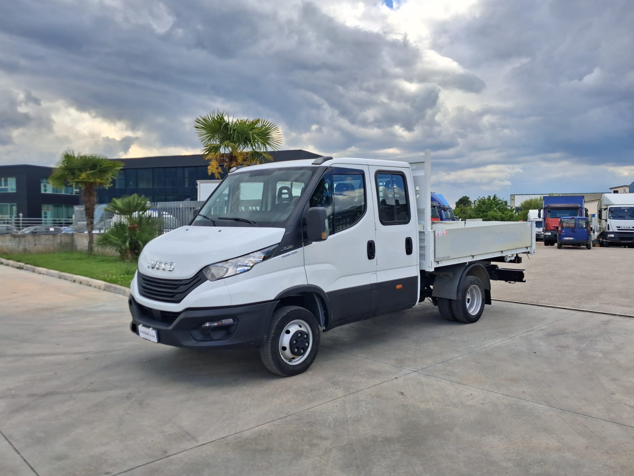 Iveco Daily Doppia Cabina Ribaltabile ANNO 2023 - immagine 17