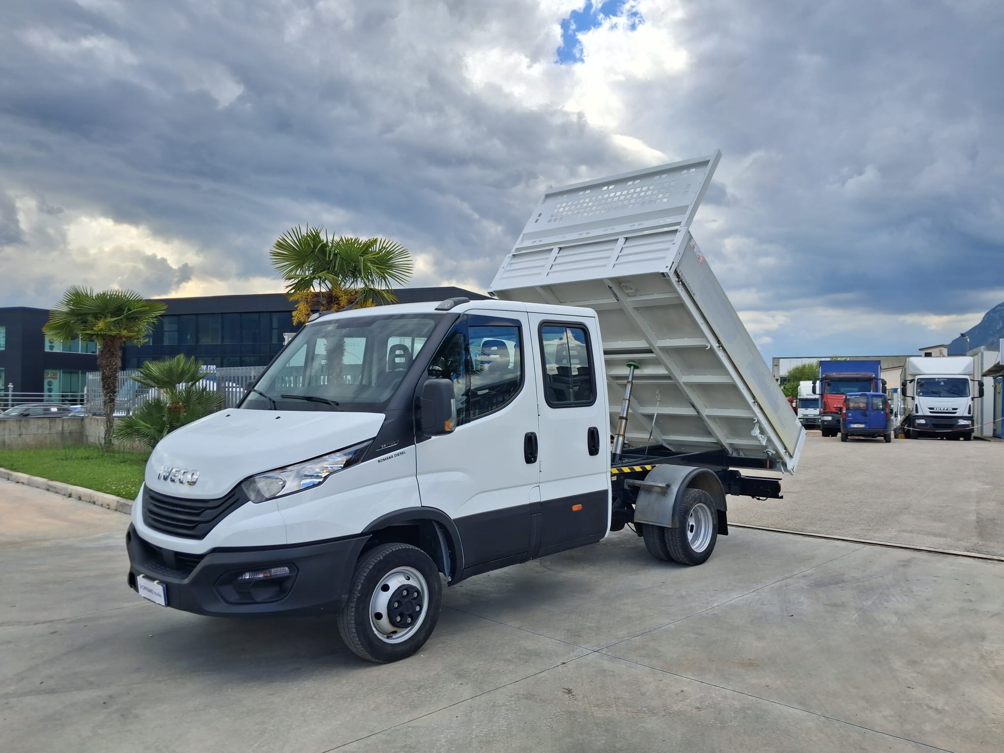 Iveco Daily Doppia Cabina Ribaltabile ANNO 2023 - immagine 19