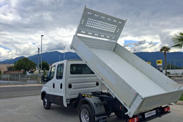 Iveco Daily Doppia Cabina Ribaltabile ANNO 2023 - immagine 8