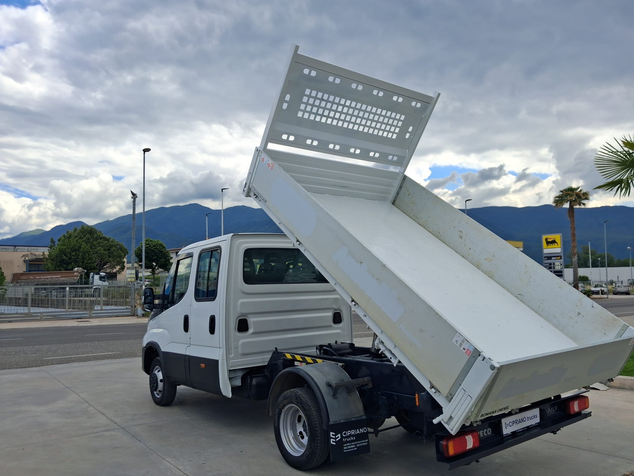 Iveco Daily Doppia Cabina Ribaltabile ANNO 2023 - immagine 8