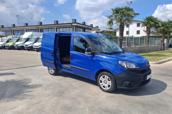 Fiat Doblò Furgonato ANNO 2022 PARI AL NUOVO - immagine 9