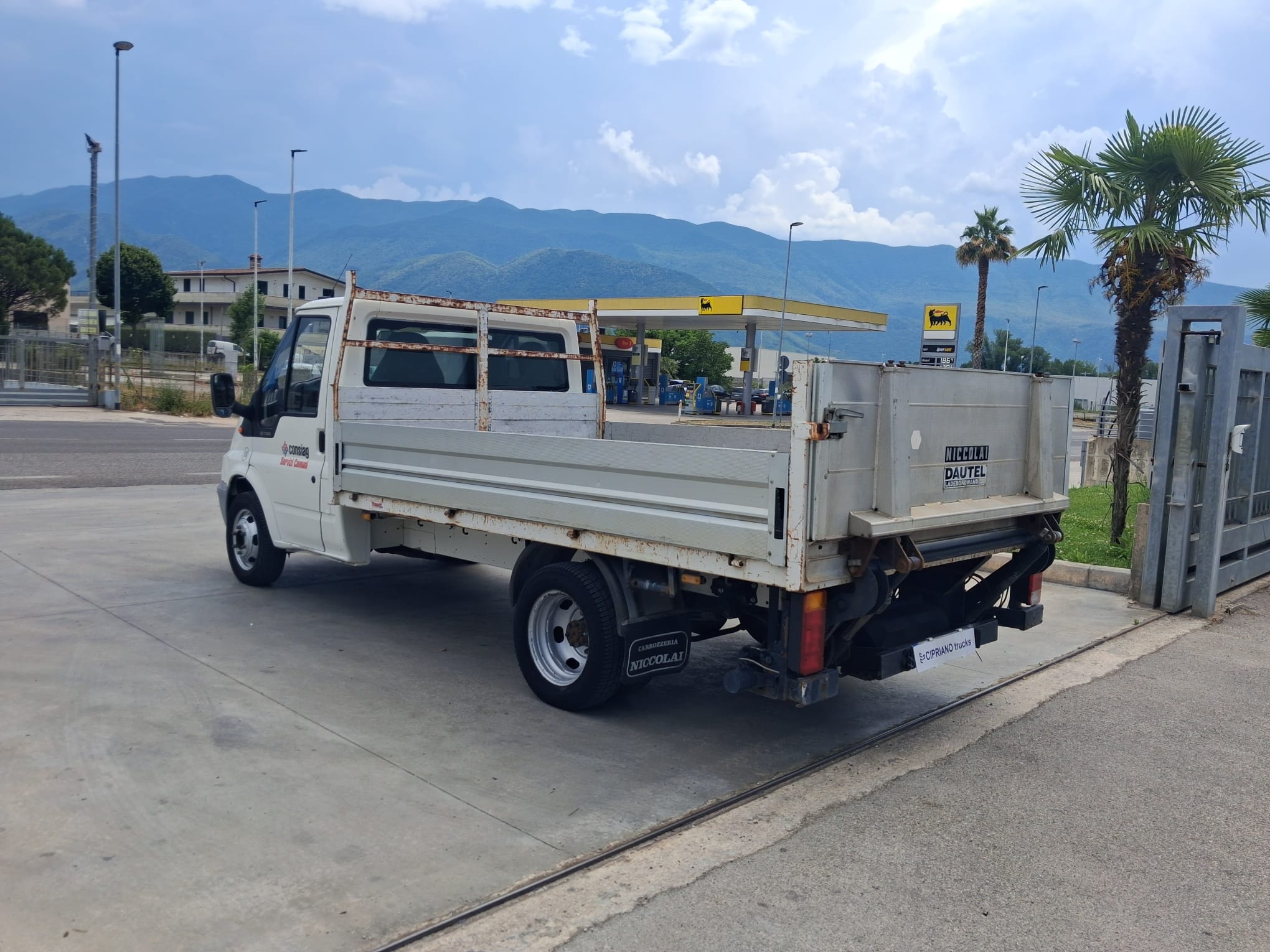 Ford Transit CASSONE FISSO CON SPONDA - immagine 2