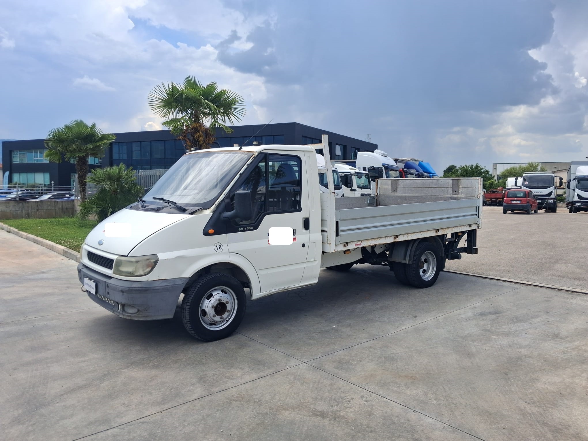 Ford Transit CASSONE FISSO CON SPONDA - immagine 17