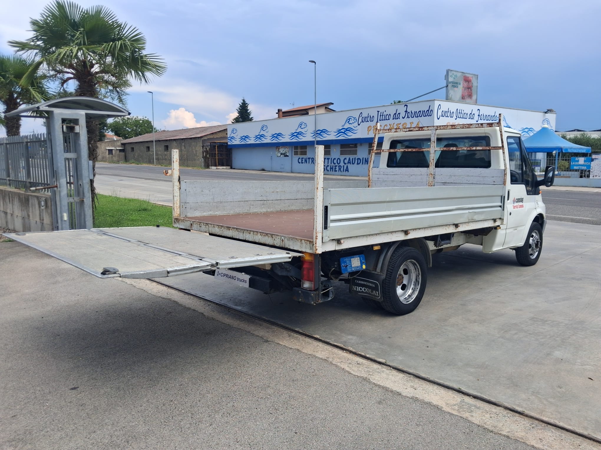 Ford Transit CASSONE FISSO CON SPONDA - immagine 6
