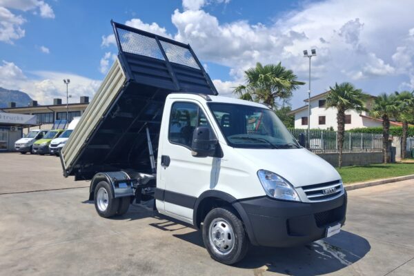 Iveco Daily RIBALTABILE TRILATERALE - immagine 13