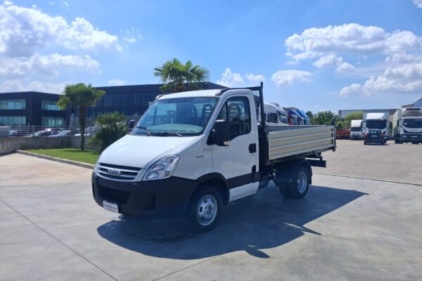 Iveco Daily RIBALTABILE TRILATERALE - immagine 5
