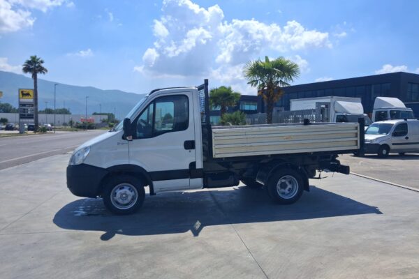 Iveco Daily RIBALTABILE TRILATERALE - immagine 6