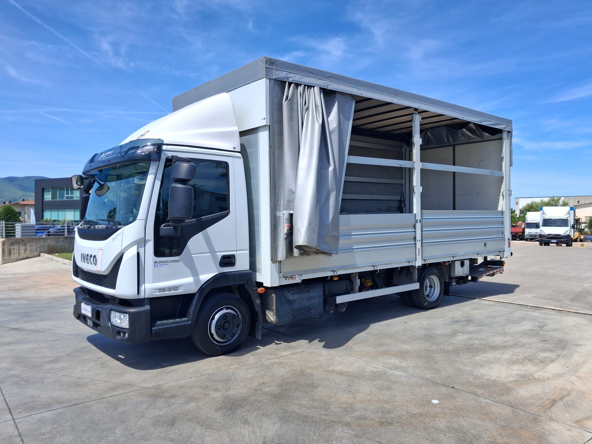 Iveco Eurocargo 75e21 CENTINA ALZA E ABBASSA CON SPONDA - immagine 12