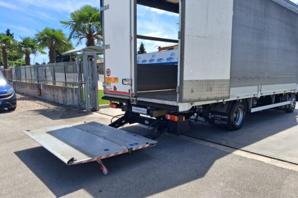 Iveco Eurocargo 75e21 CENTINA ALZA E ABBASSA CON SPONDA - immagine 21
