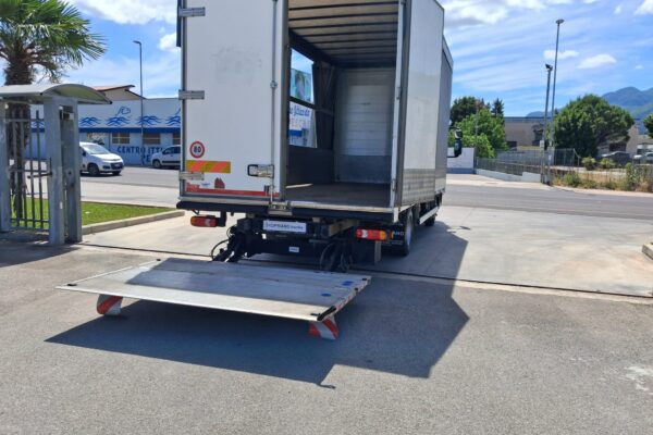 Iveco Eurocargo 75e21 CENTINA ALZA E ABBASSA CON SPONDA - immagine 24