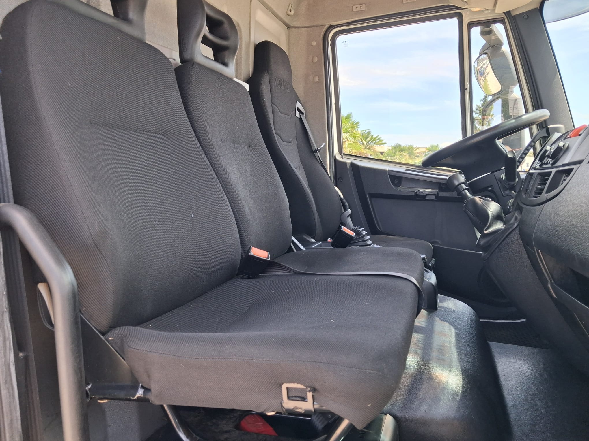 Iveco Eurocargo 75e21 CENTINA ALZA E ABBASSA CON SPONDA - immagine 29