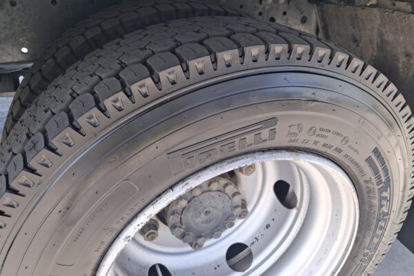 Iveco Eurocargo 75e21 CENTINA ALZA E ABBASSA CON SPONDA - immagine 31