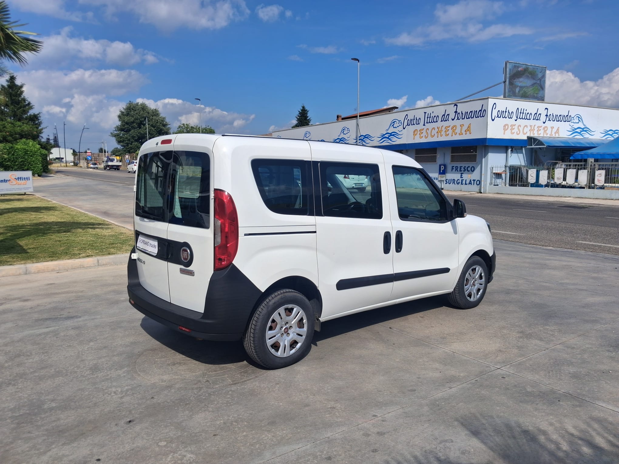Fiat Doblò AUTOCARRO 5 POSTI PARI AL NUOVO - immagine 2