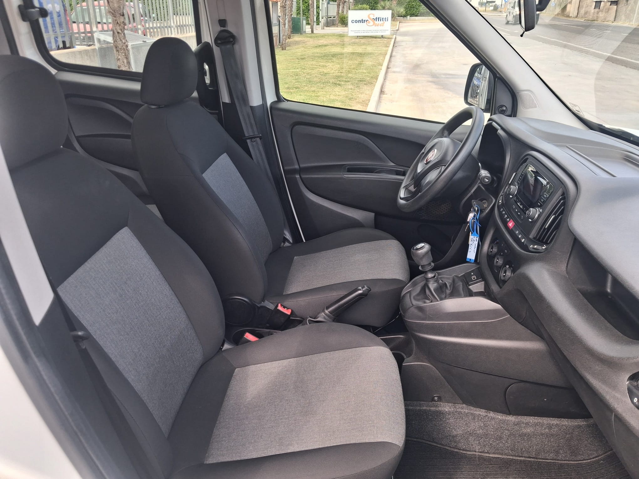 Fiat Doblò AUTOCARRO 5 POSTI PARI AL NUOVO - immagine 7