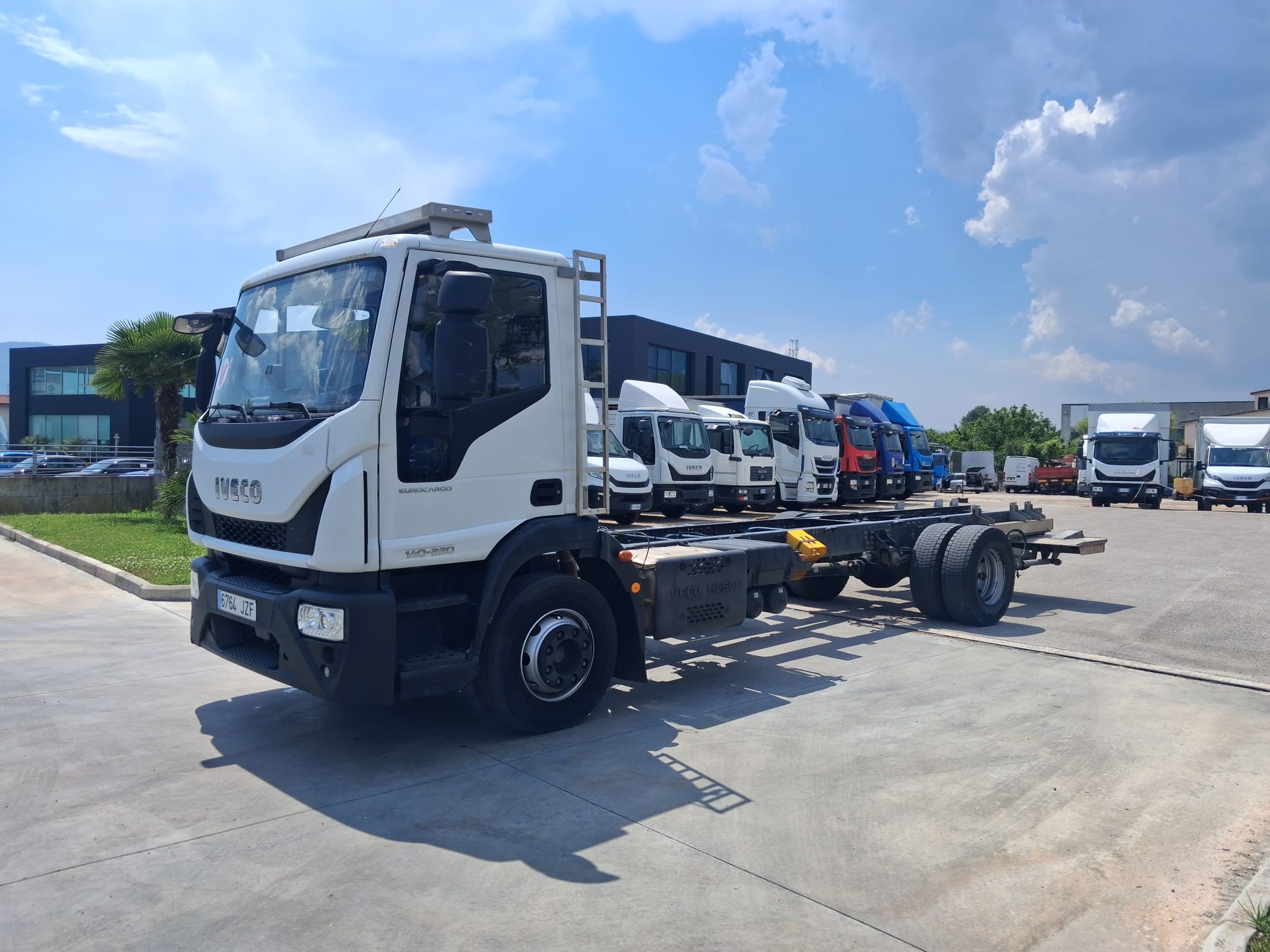 Iveco Eurocargo 140e22 TELAIO EURO 6 - immagine 2