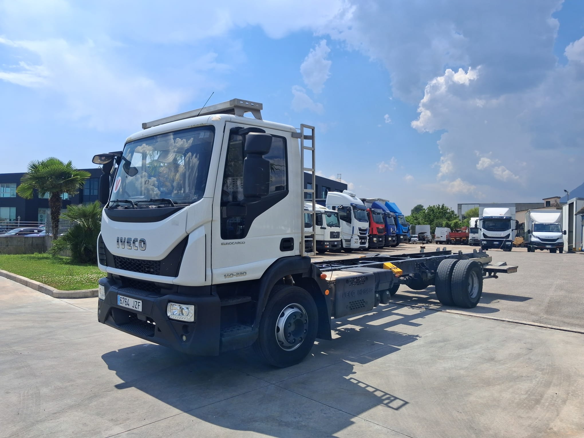 Iveco Eurocargo 140e22 TELAIO EURO 6 - immagine 4