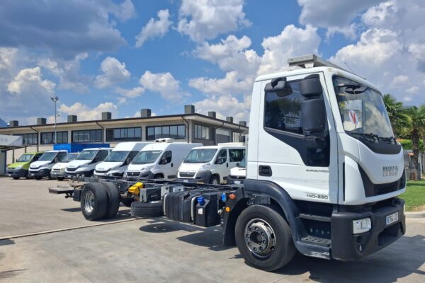Iveco Eurocargo 140e22 TELAIO EURO 6 - immagine 8